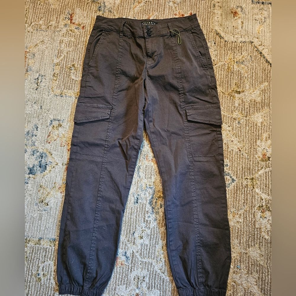 NWOT Sanctuary Standard Surplus Joggers Size 26 What 27-in Inseam